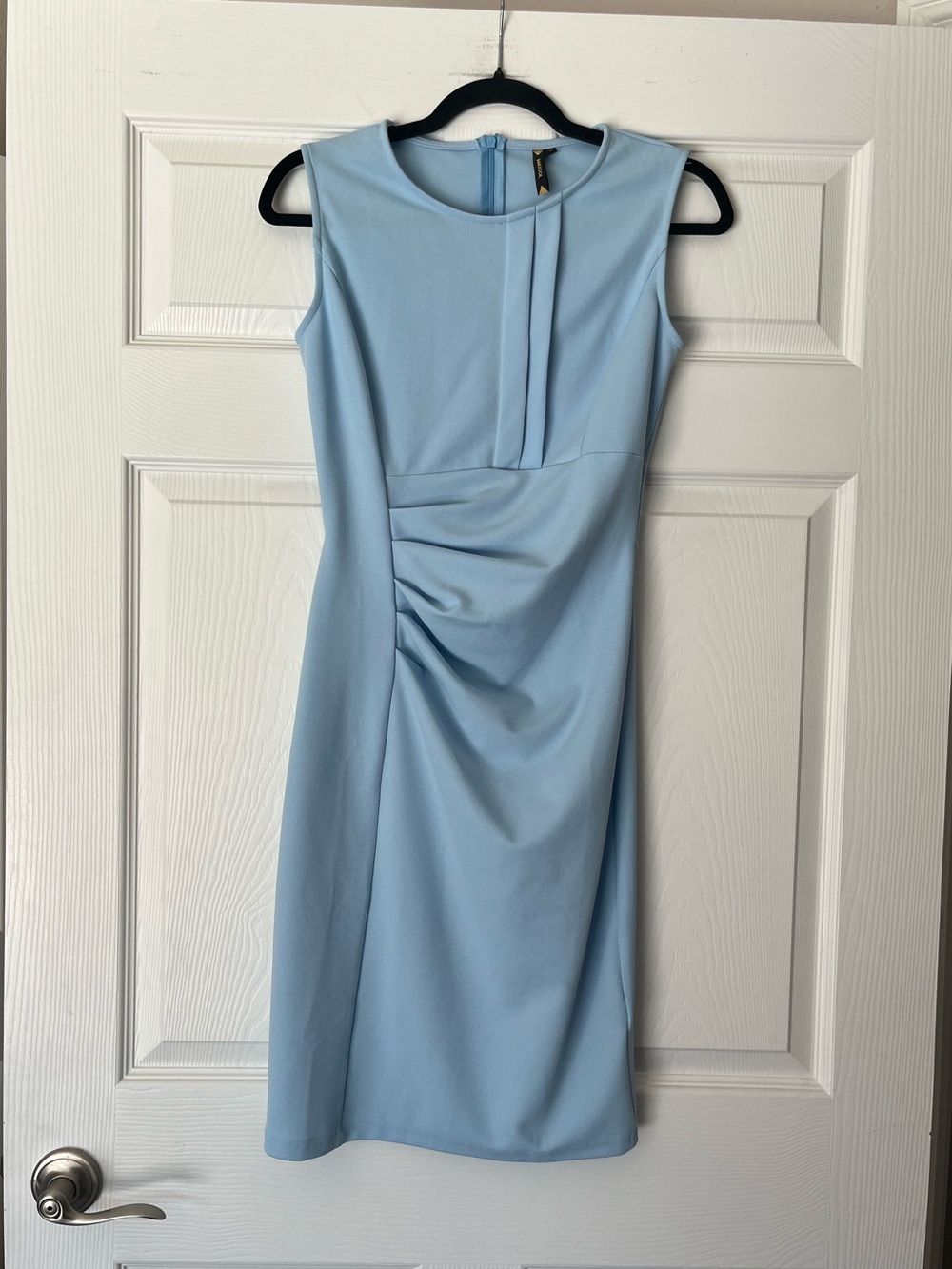 NWOT Miusol Sleeveless Sheath Midi Dress
